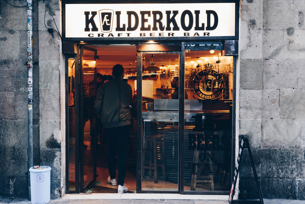 ingång till kaelderkold bar i barcelona