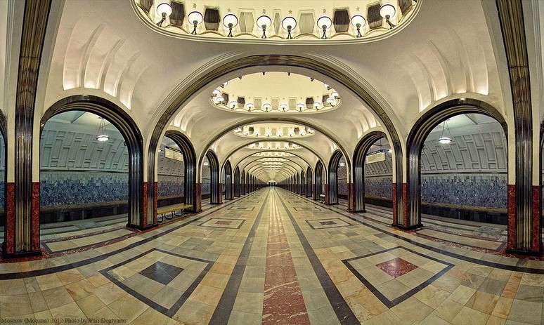 design i moskvas tunnelbana, mayakovskaya station